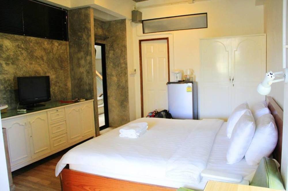 Hotel Plern Plern Bed&Bike Chiang Mai Exterior foto