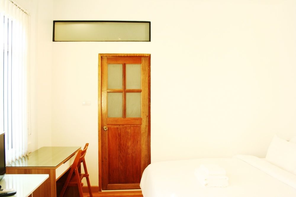 Hotel Plern Plern Bed&Bike Chiang Mai Exterior foto