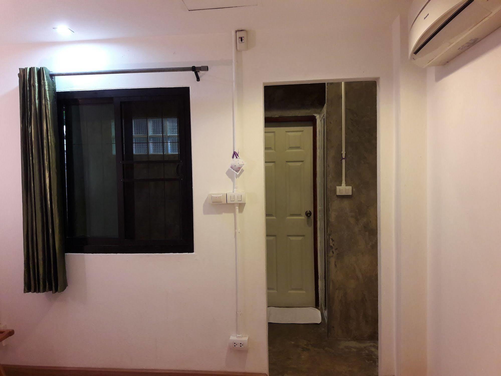 Hotel Plern Plern Bed&Bike Chiang Mai Exterior foto